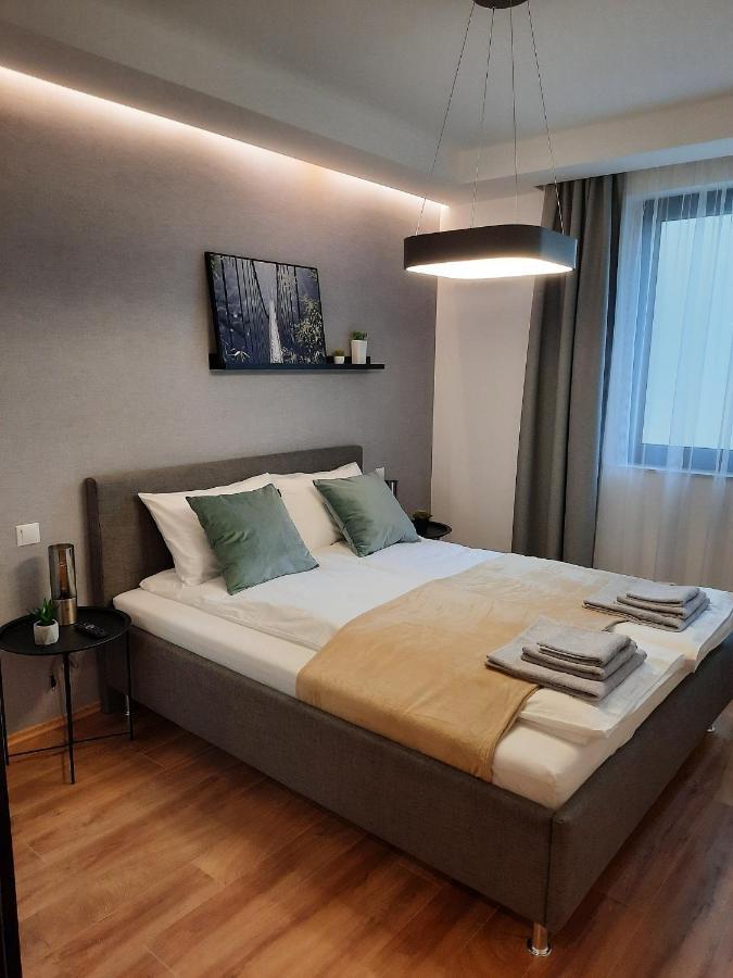Bpr Space Grey Home With Balcony Budapest Eksteriør billede